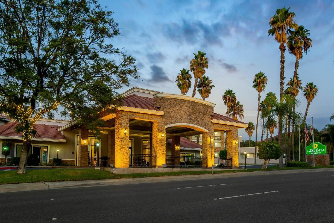 Hotel La Quinta By Wyndham Pomona Extérieur photo