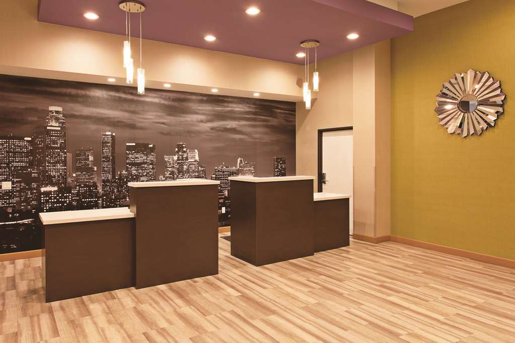 Hotel La Quinta By Wyndham Pomona Intérieur photo