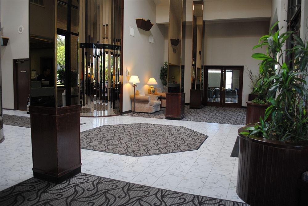 Hotel La Quinta By Wyndham Pomona Extérieur photo